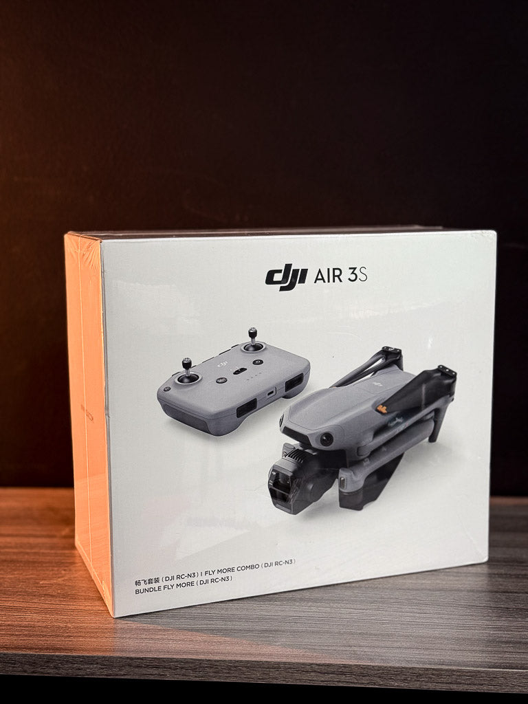 DJI AIR 3S Combo